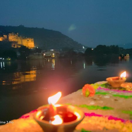 Shivam Tourist Guest House Бунди Экстерьер фото